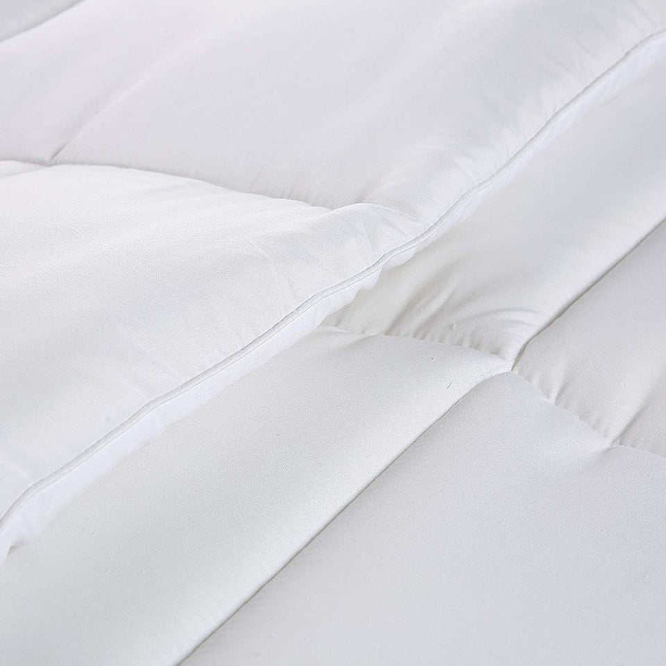 Utopia Bedding Comforter Duvet Insert - Quilted Comforter with Corner Tabs - Box Stitched Down Alternative Comforter (Queen, White)