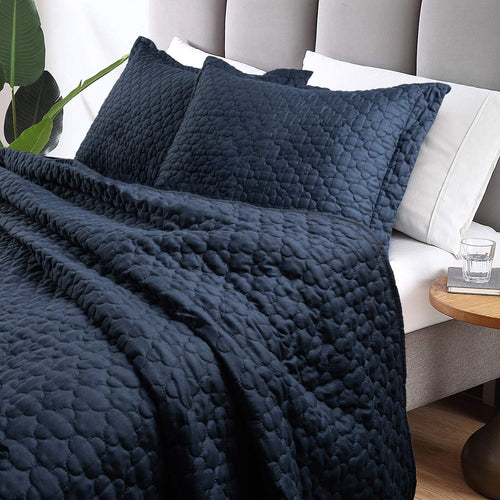 Tempcore Quilt Set Coverlet Full/Queen Size Navy Blue 3 Piece, Hypoallergenic Microfiber Lightweight Soft Bedspread for All Season,Full/Queen Navy Blue,(1 Quilt,2 Shams)